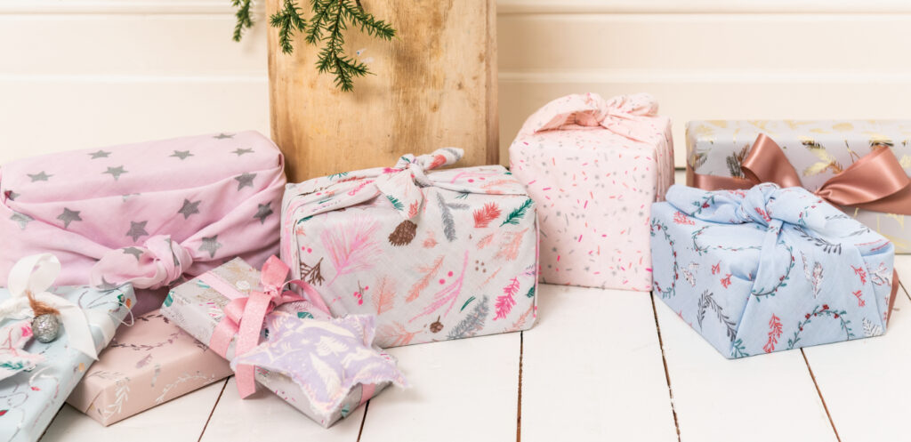 Geschenke nachhaltig verpacken - zum Beispiel zu Weihnachten