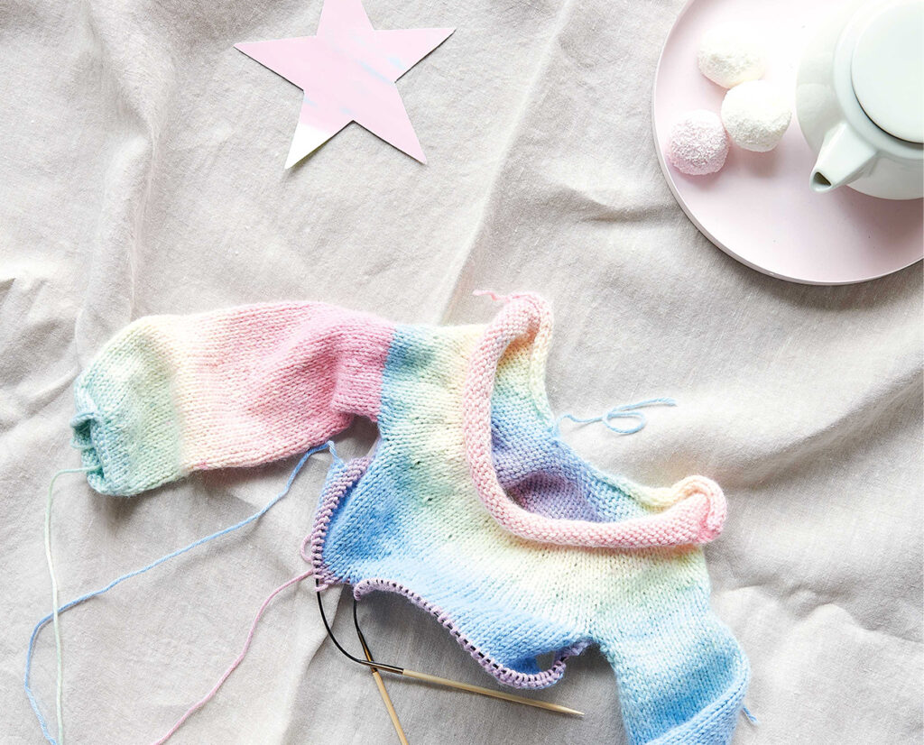 Farbenfrohe Babywolle mit schönen Farbverläufen