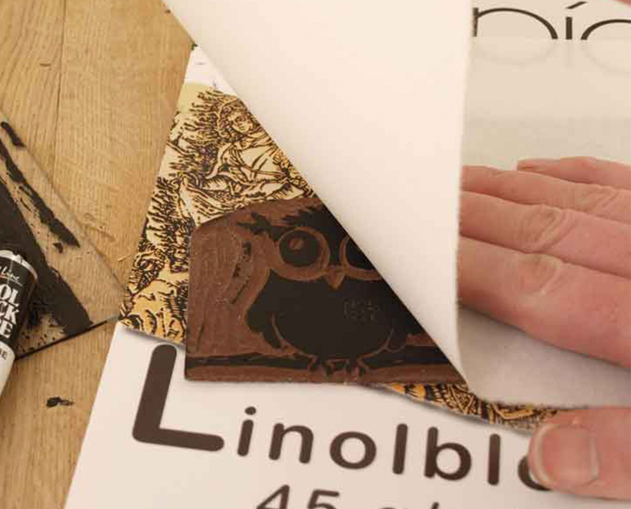 Linol Paper Linolschnitt einfach erklärt » Anleitung & Hintergrundinfos