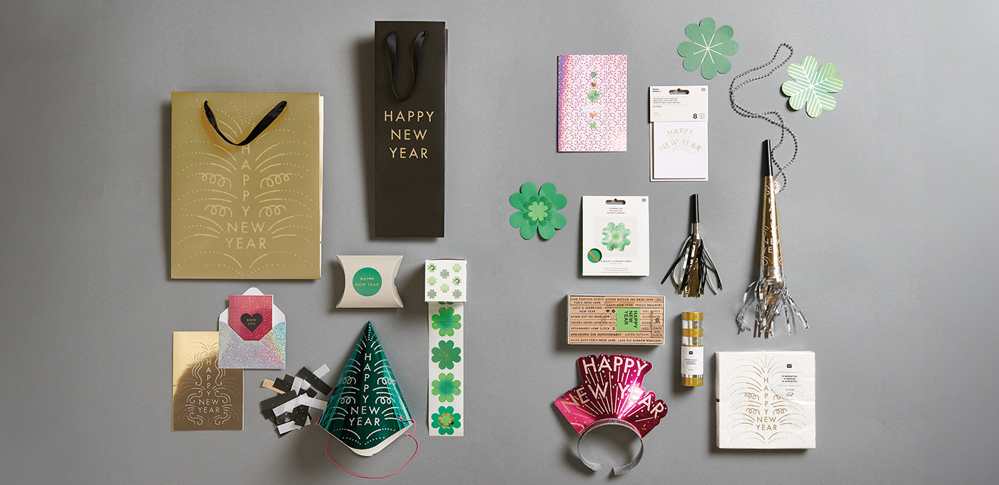 Deko Artikel für die Silvesterparty oder Einladung für Silvester Abend