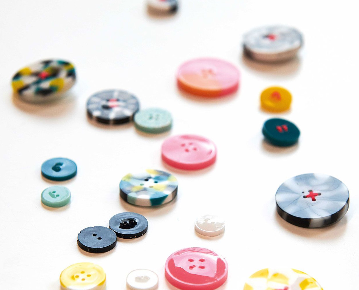 Knöpfe selber herstellen aus Resin