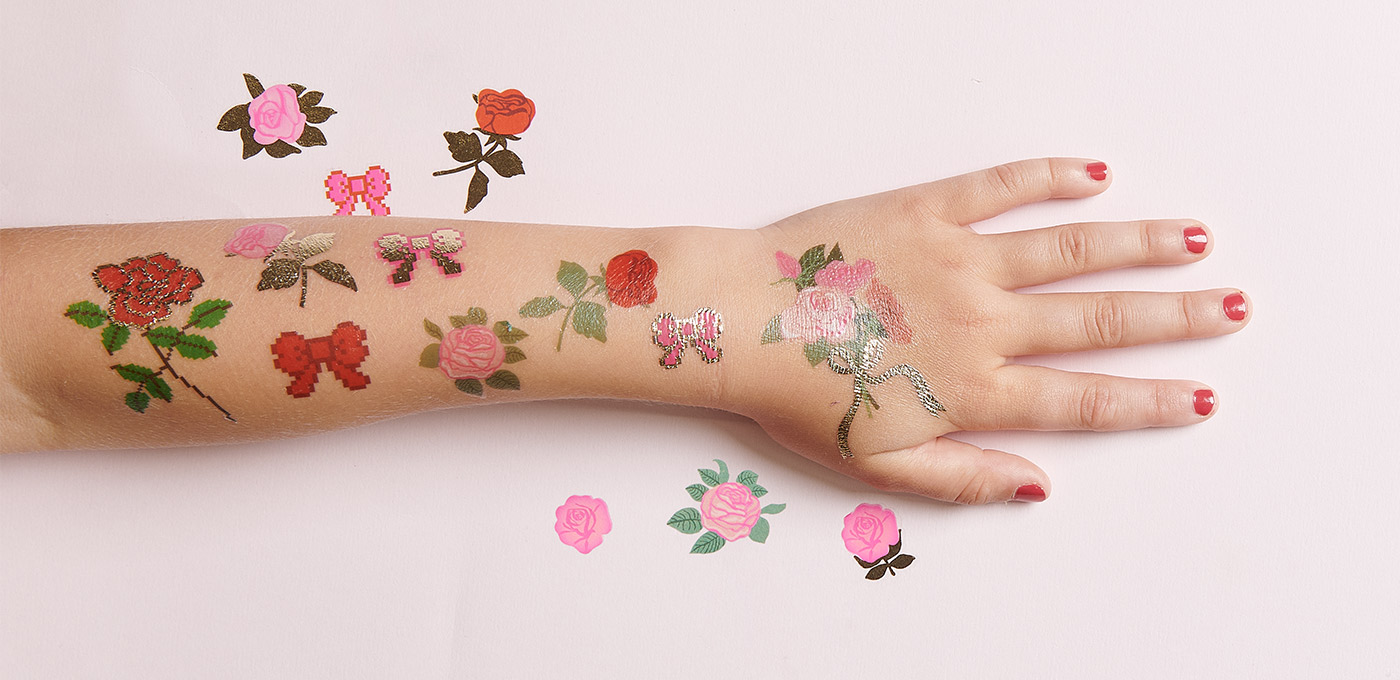 Blümchen-Kindertattoos zum Abwaschen