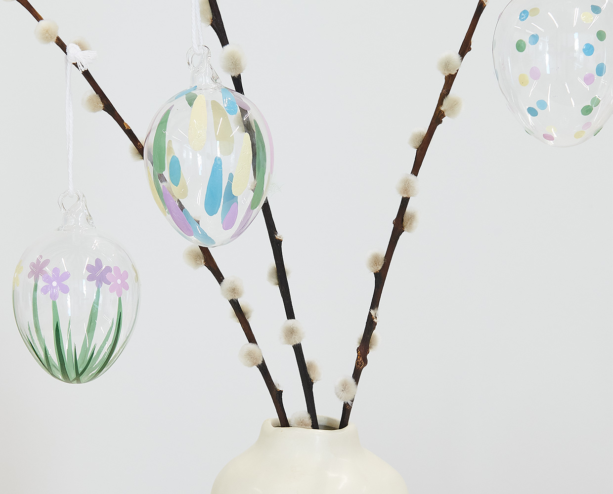 Pastellige Osterdeko: Elegante Osterdeko aus Glas