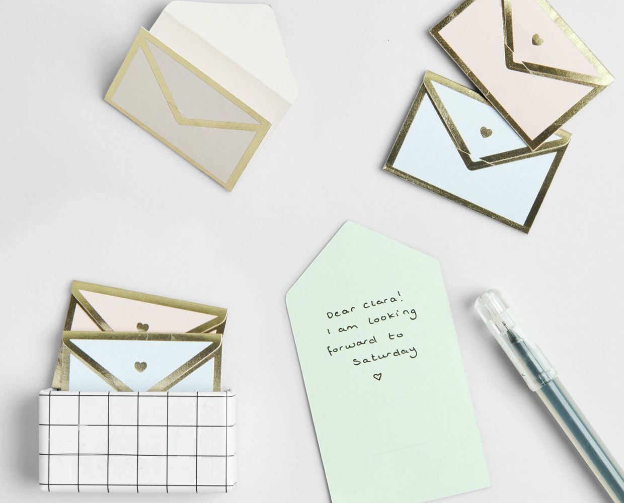 Mini-Love-Letters gestalten und als Geschenkanhänger oder Grußkarte versenden